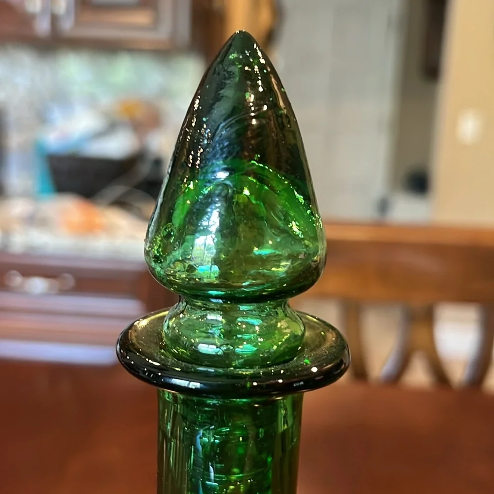 Vintage Italian Green Glass Wine Decanter Ice Chamber Chiller Stopper Hand Blown
